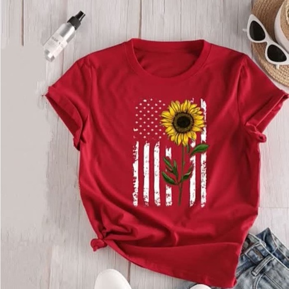 🇺🇸Sunflower & American Flag Graphics Polyester Cotton Blend T-Shirt! - Picture 6 of 7
